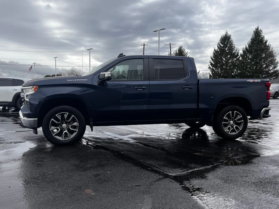 2023 Chevrolet Silverado 4th Gen - Image 7 of 12