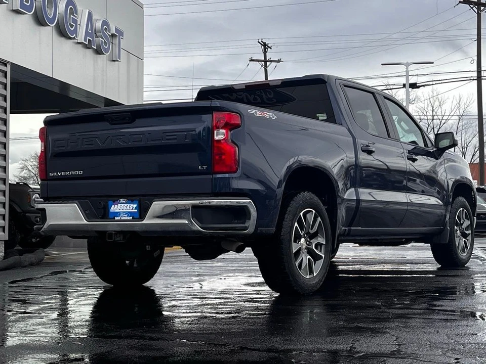 2023 Chevrolet Silverado 4th Gen - Image 3 of 12