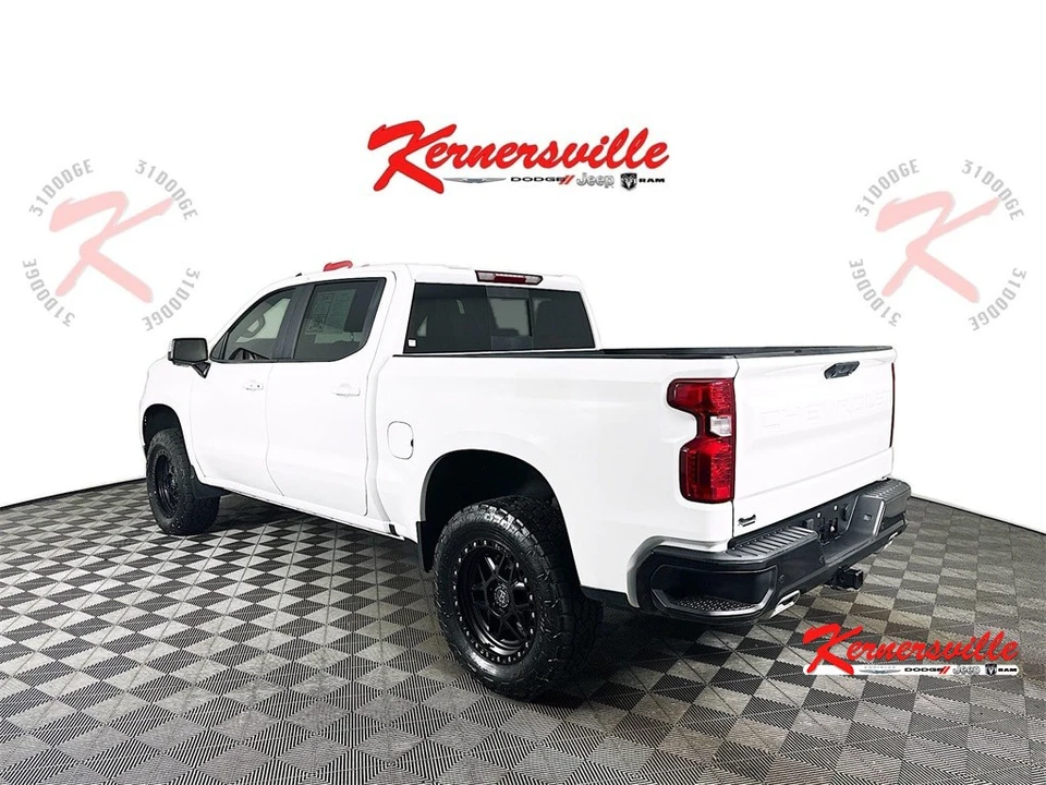 2023 Chevrolet Silverado 4th Gen - Image 5 of 12