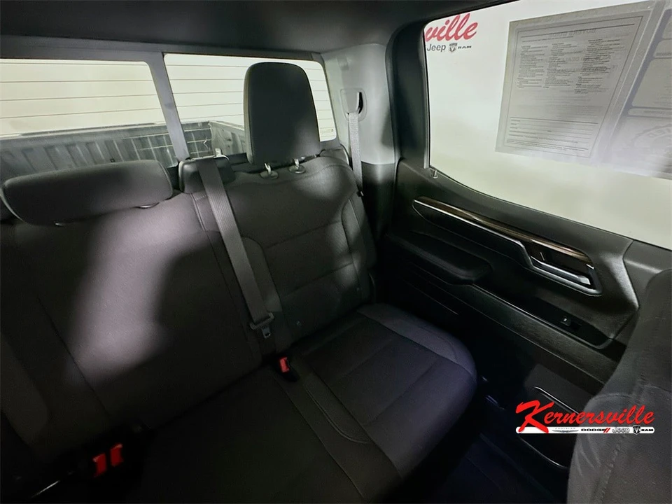 2023 Chevrolet Silverado 4th Gen - Image 14 of 21