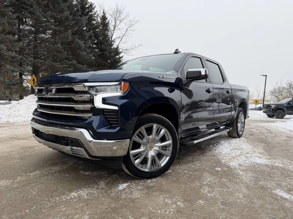 2023 Chevrolet Silverado 4th Gen - Image 2 of 20