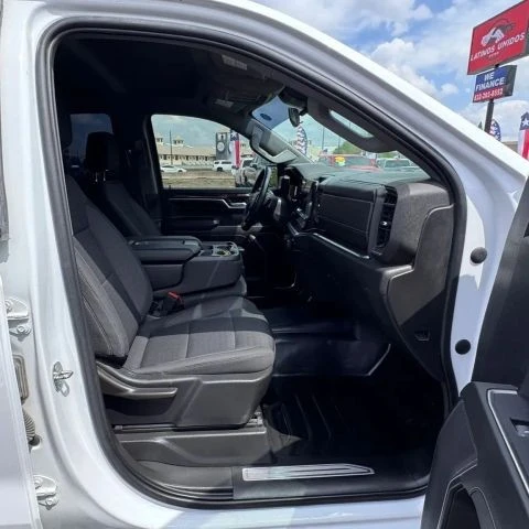 2023 Chevrolet Silverado 4th Gen - Image 15 of 15