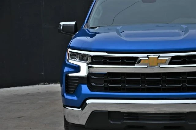 2023 Chevrolet Silverado 4th Gen - Image 10 of 21