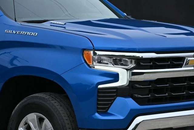 2023 Chevrolet Silverado 4th Gen - Image 13 of 21