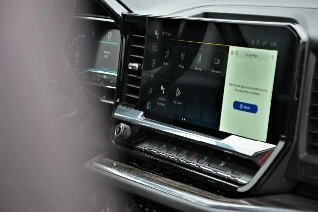 2023 Chevrolet Silverado 4th Gen - Image 16 of 21