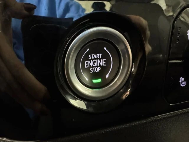 2023 Chevrolet Silverado 4th Gen - Image 17 of 21