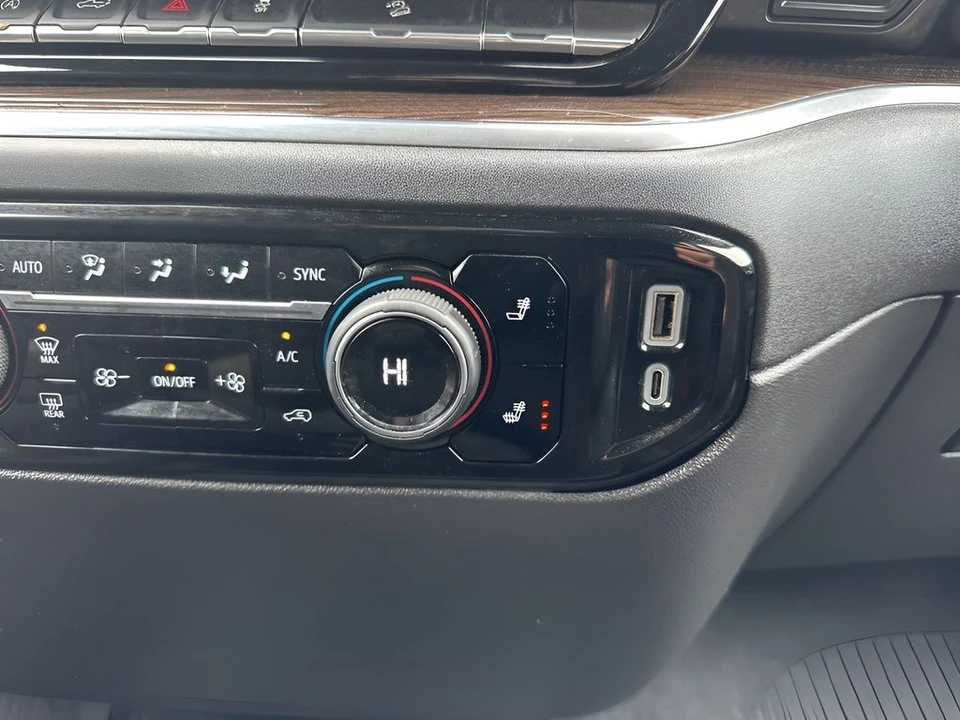 2023 Chevrolet Silverado 4th Gen - Image 20 of 21