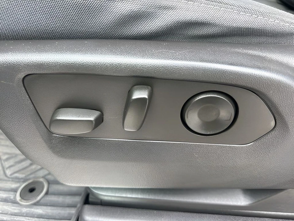 2023 Chevrolet Silverado 4th Gen - Image 10 of 21