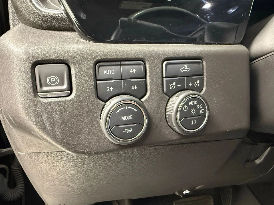 2023 Chevrolet Silverado 4th Gen - Image 16 of 21