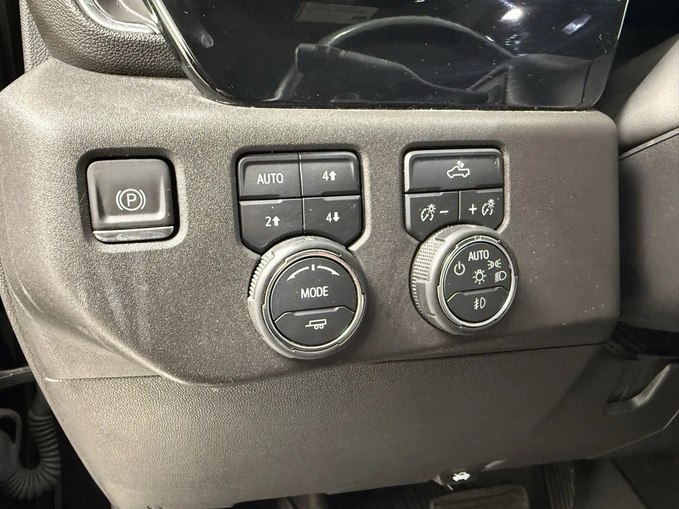 2023 Chevrolet Silverado 4th Gen - Image 16 of 21