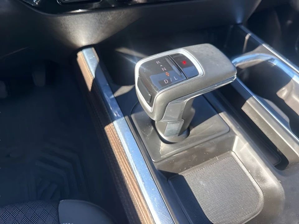 2023 Chevrolet Silverado 4th Gen - Image 16 of 21