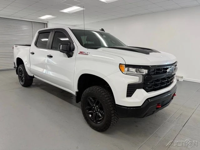 2023 Chevrolet Silverado 4th Gen - Image 3 of 21