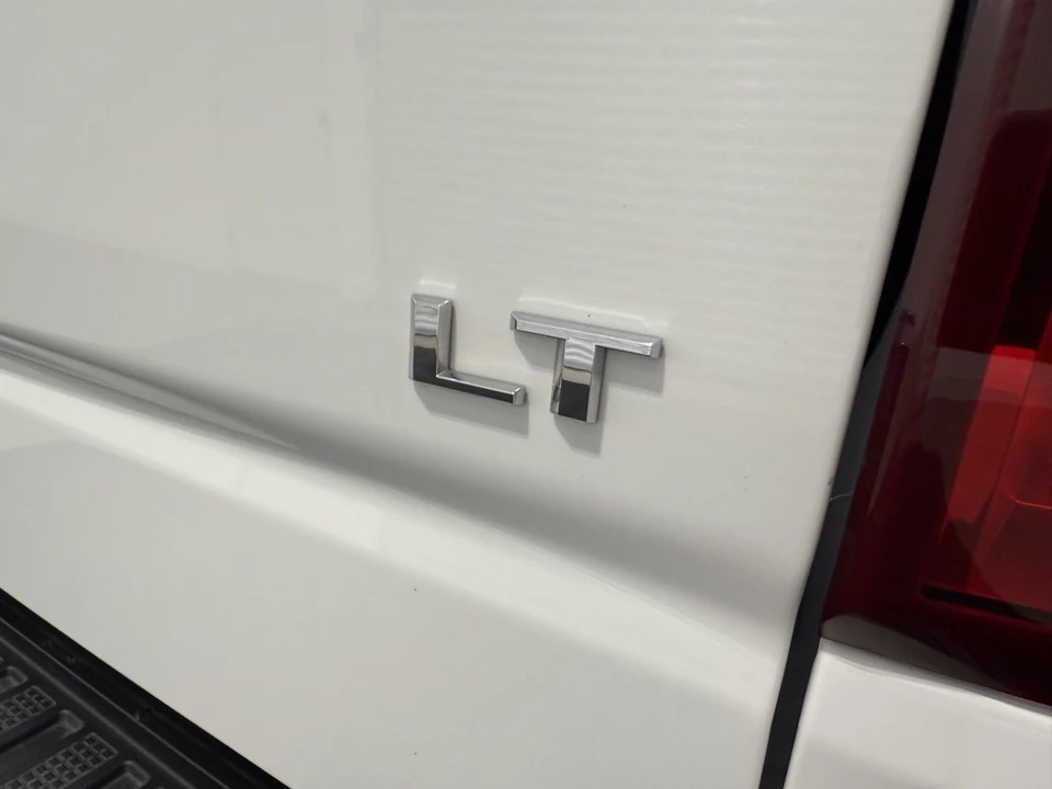 2023 Chevrolet Silverado 4th Gen - Image 10 of 12