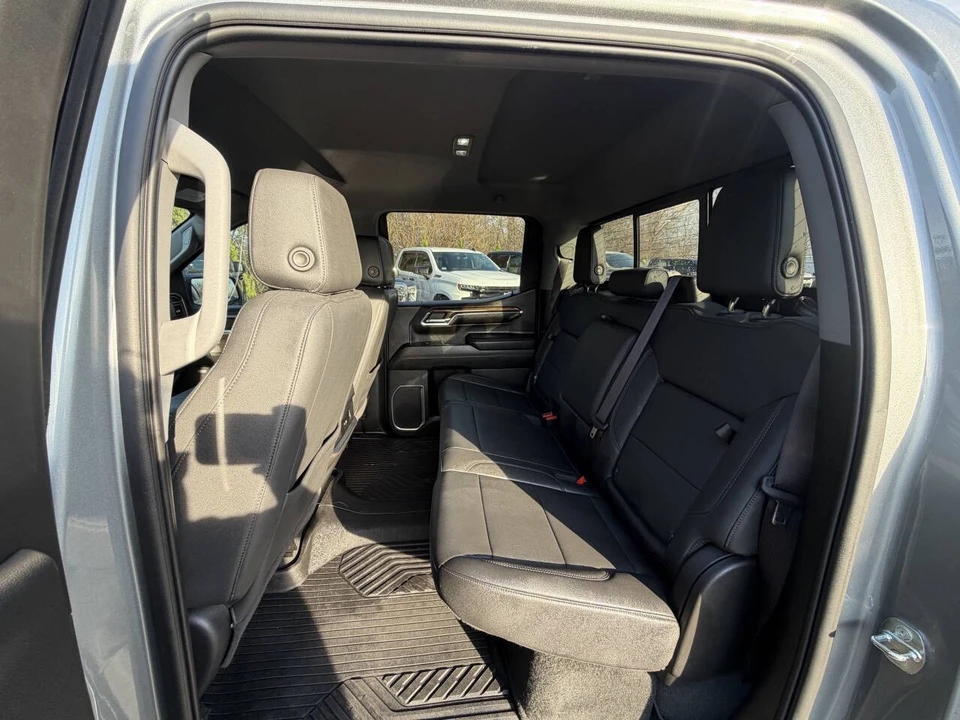 2023 Chevrolet Silverado 4th Gen - Image 10 of 19