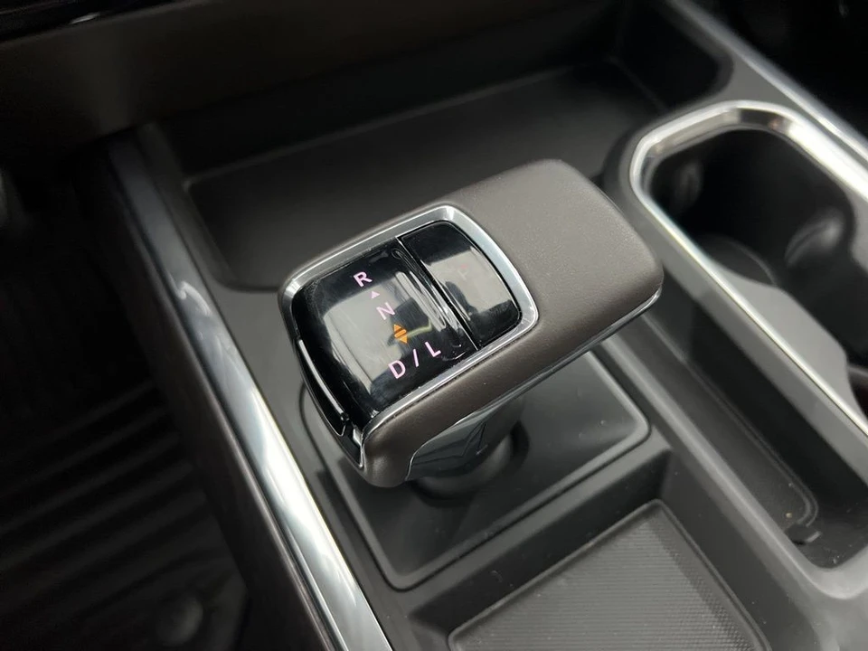 2023 Chevrolet Silverado 4th Gen - Image 15 of 21