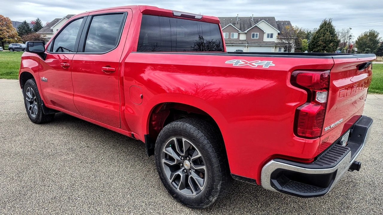 2023 Chevrolet Silverado 4th Gen - Image 7 of 13