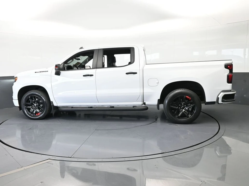 2023 Chevrolet Silverado 4th Gen - Image 3 of 12