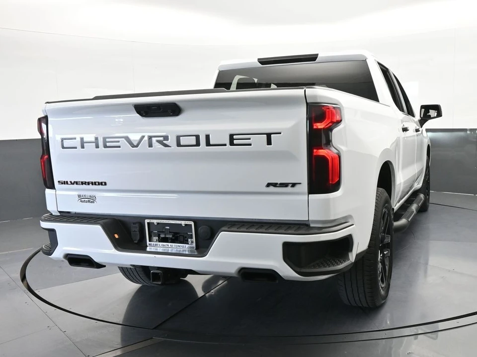 2023 Chevrolet Silverado 4th Gen - Image 5 of 12