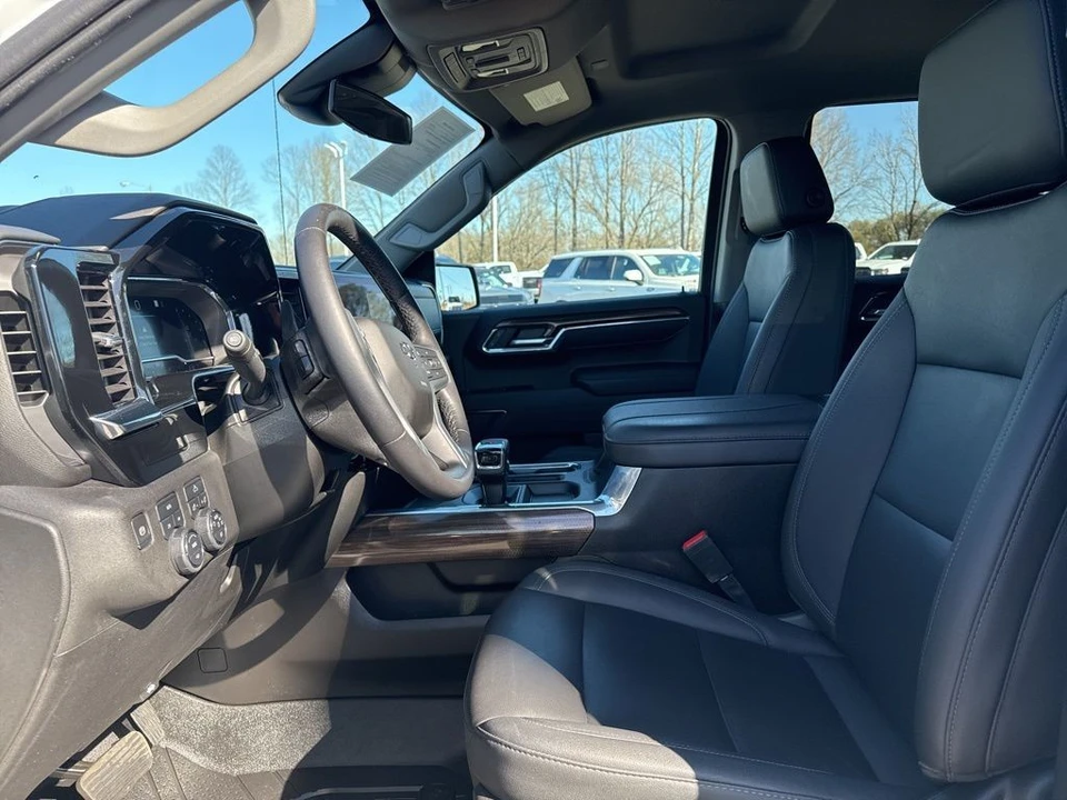 2023 Chevrolet Silverado 4th Gen - Image 9 of 21