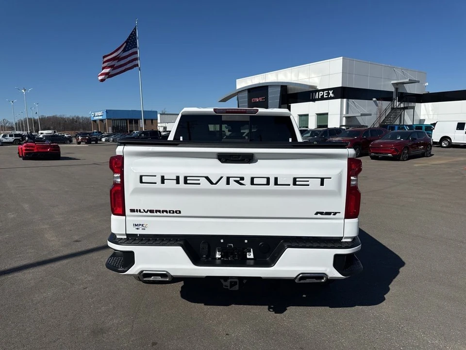 2023 Chevrolet Silverado 4th Gen - Image 4 of 21