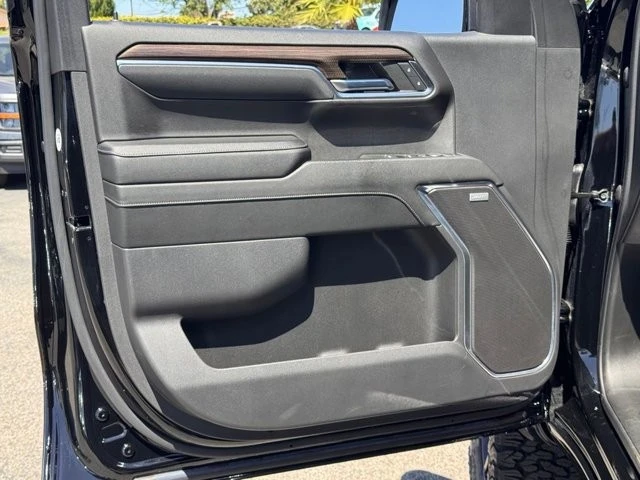 2023 Chevrolet Silverado 4th Gen - Image 15 of 21