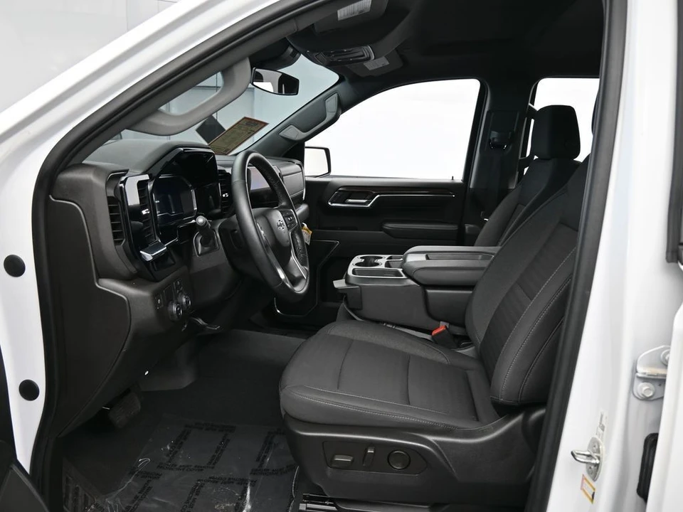 2023 Chevrolet Silverado 4th Gen - Image 11 of 12