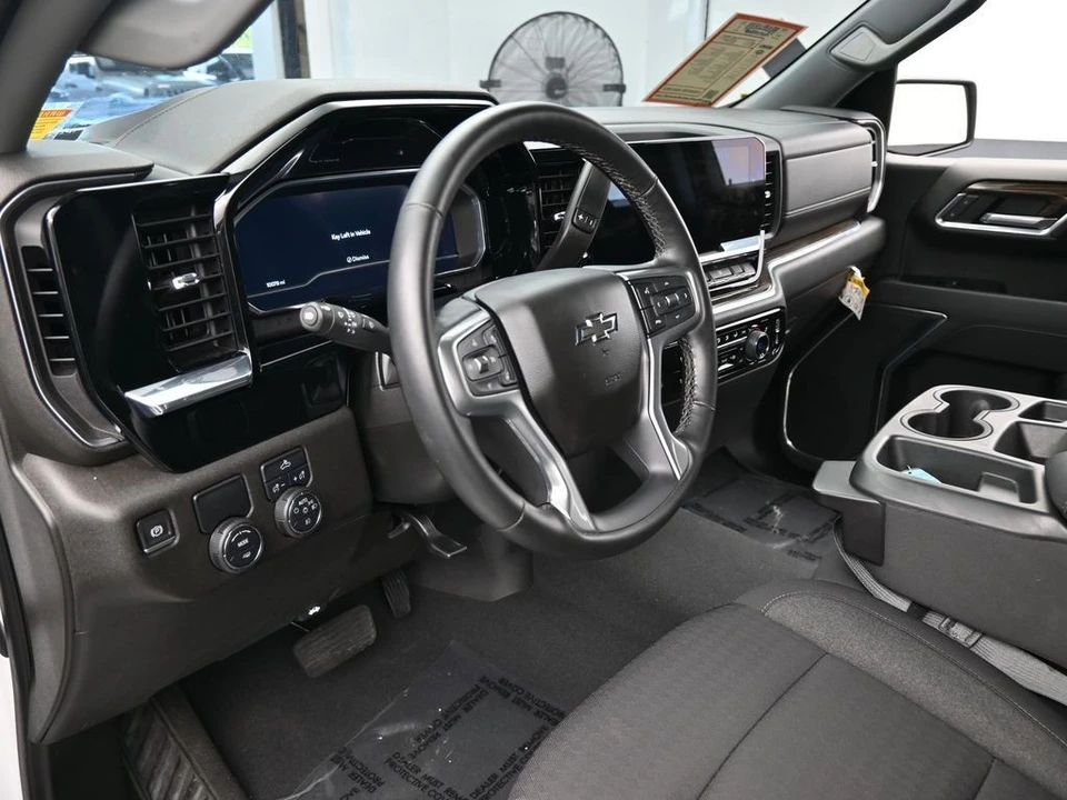 2023 Chevrolet Silverado 4th Gen - Image 10 of 12