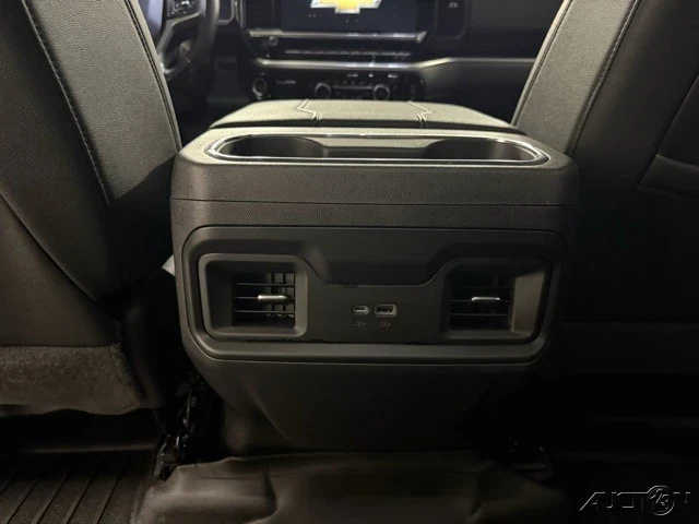 2023 Chevrolet Silverado 4th Gen - Image 15 of 20