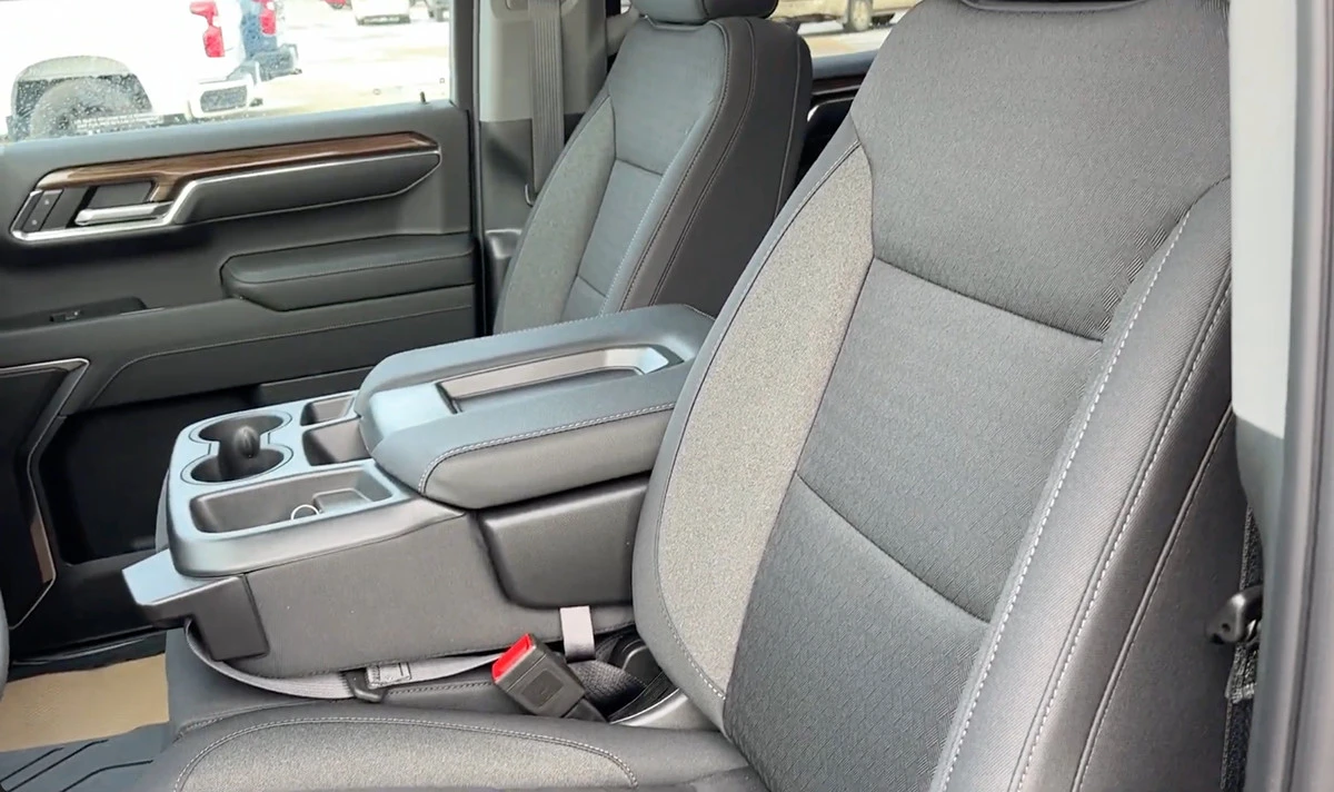 2023 Chevrolet Silverado 4th Gen - Image 7 of 9