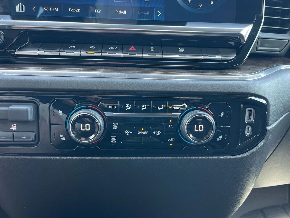 2023 Chevrolet Silverado 4th Gen - Image 18 of 21