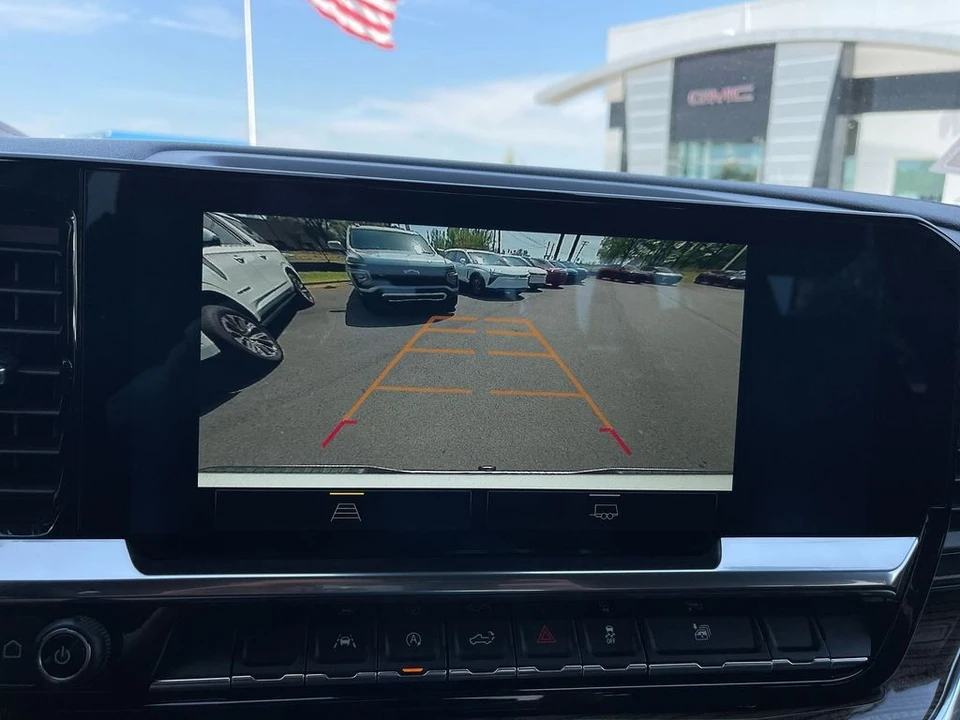 2023 Chevrolet Silverado 4th Gen - Image 19 of 21
