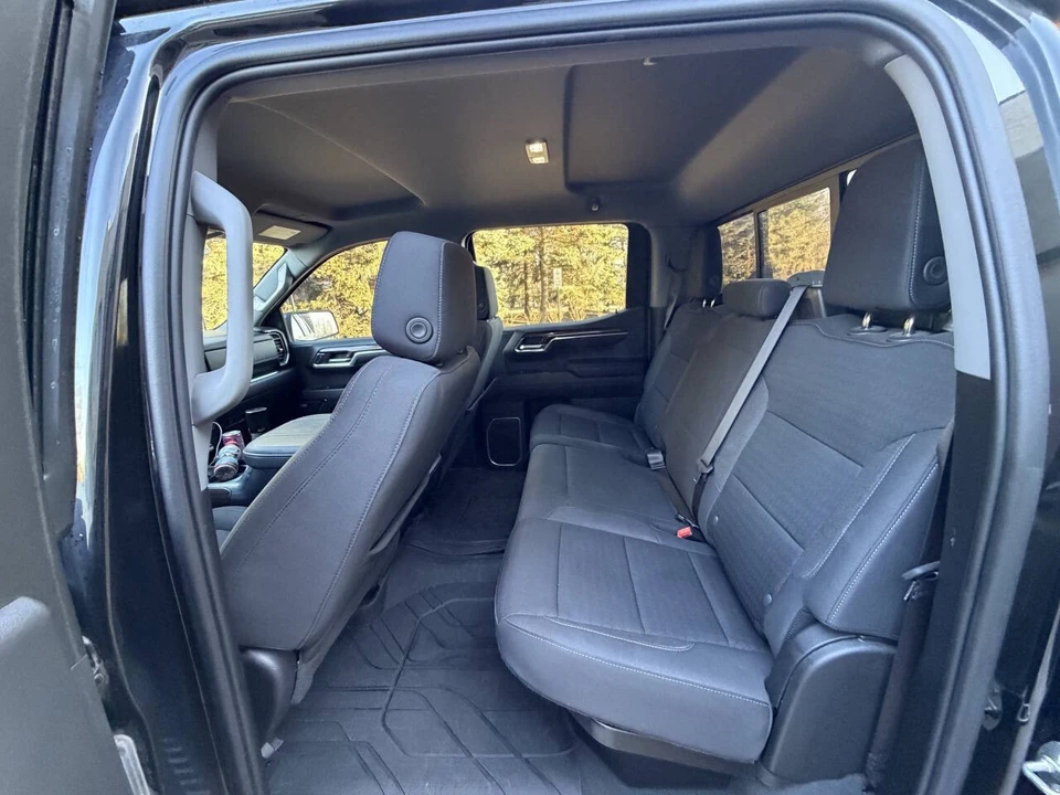 2023 Chevrolet Silverado 4th Gen - Image 20 of 21