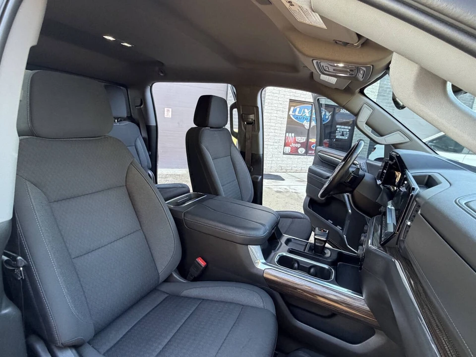 2023 Chevrolet Silverado 4th Gen - Image 19 of 21