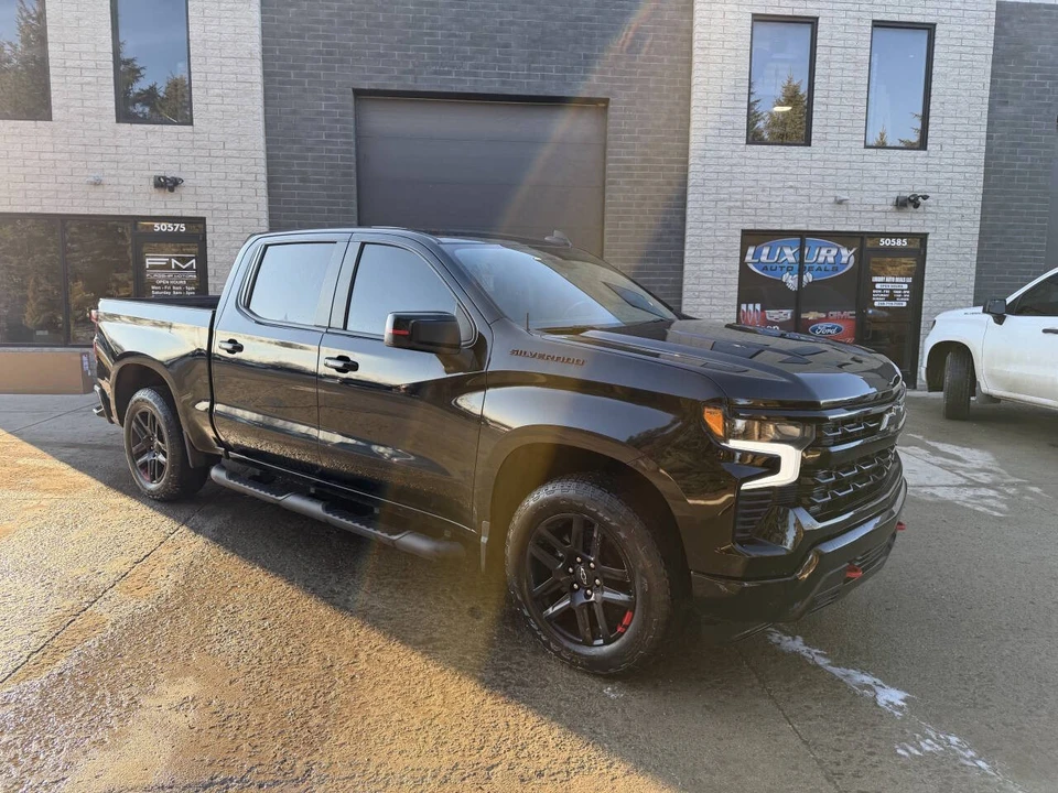 2023 Chevrolet Silverado 4th Gen - Image 4 of 21