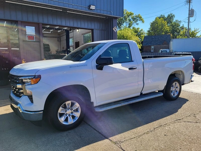 2023 Chevrolet Silverado 4th Gen - Image 2 of 14