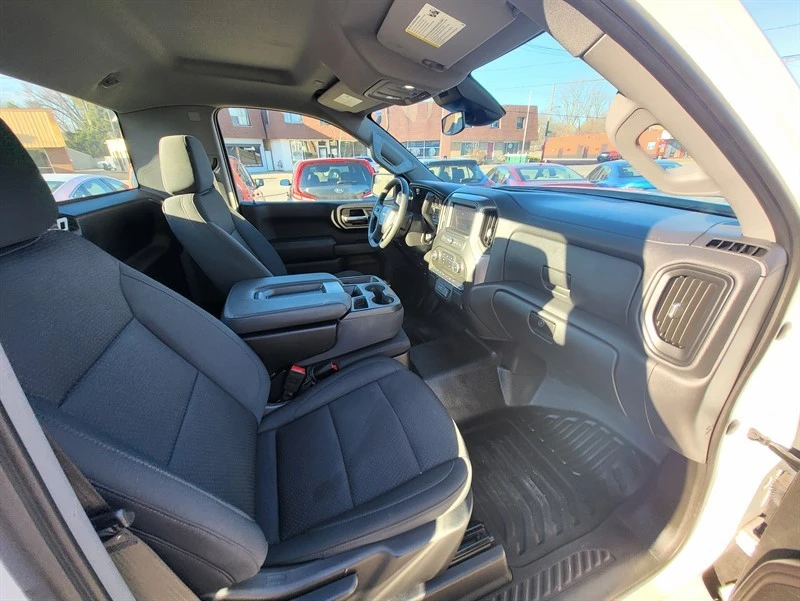 2023 Chevrolet Silverado 4th Gen - Image 12 of 15