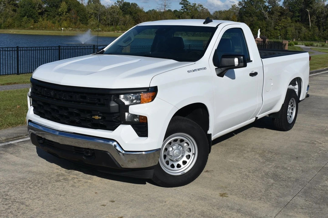 2023 Chevrolet Silverado 4th Gen - Image 2 of 12