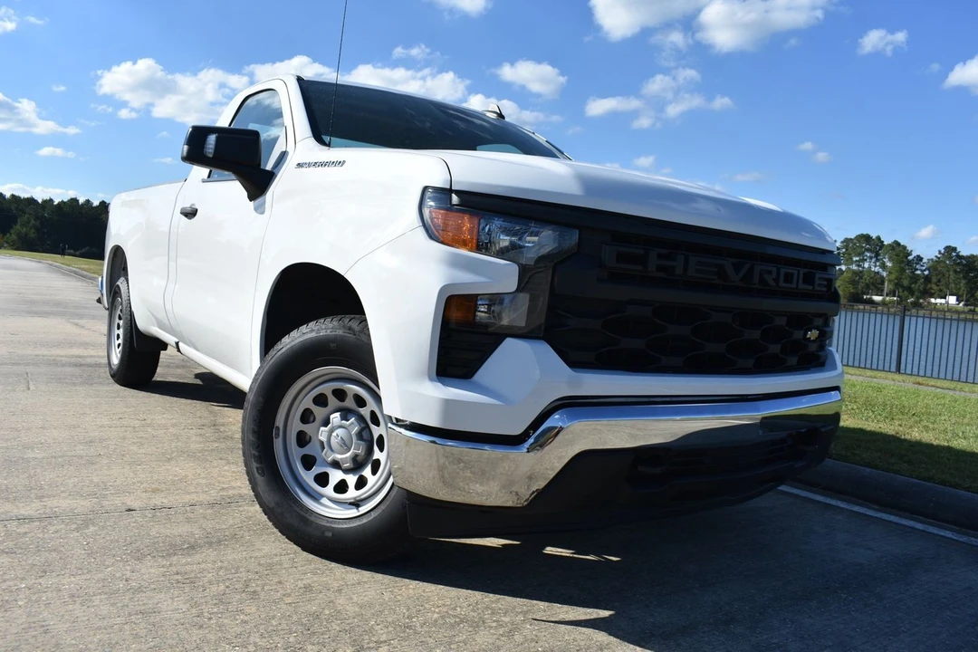2023 Chevrolet Silverado 4th Gen - Image 5 of 12