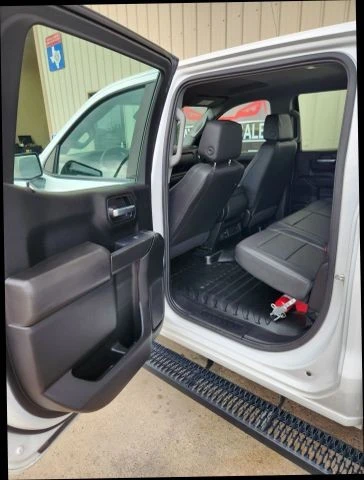 2023 Chevrolet Silverado 4th Gen - Image 14 of 21