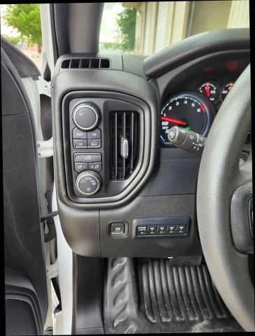 2023 Chevrolet Silverado 4th Gen - Image 16 of 21