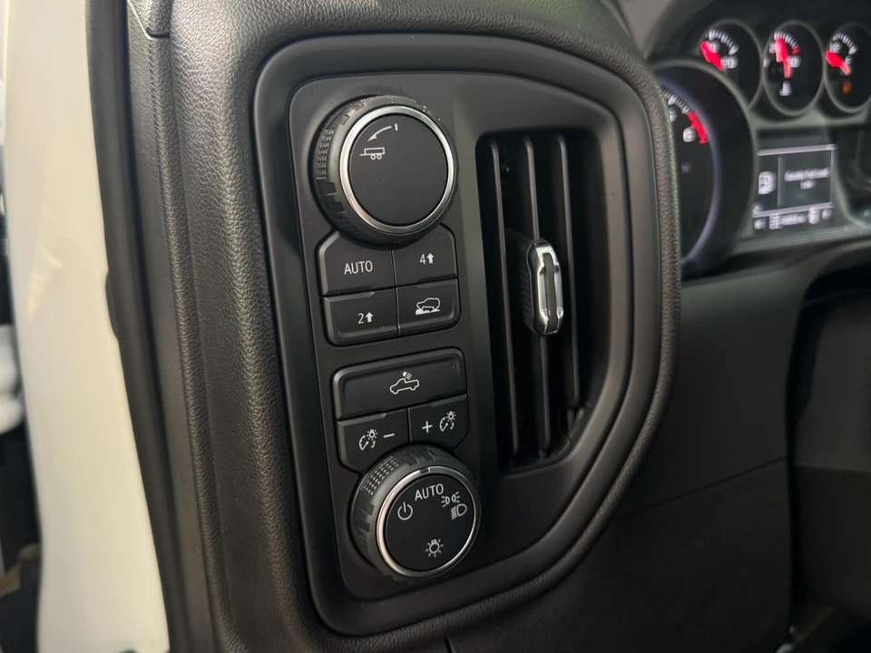 2023 Chevrolet Silverado 4th Gen - Image 13 of 21
