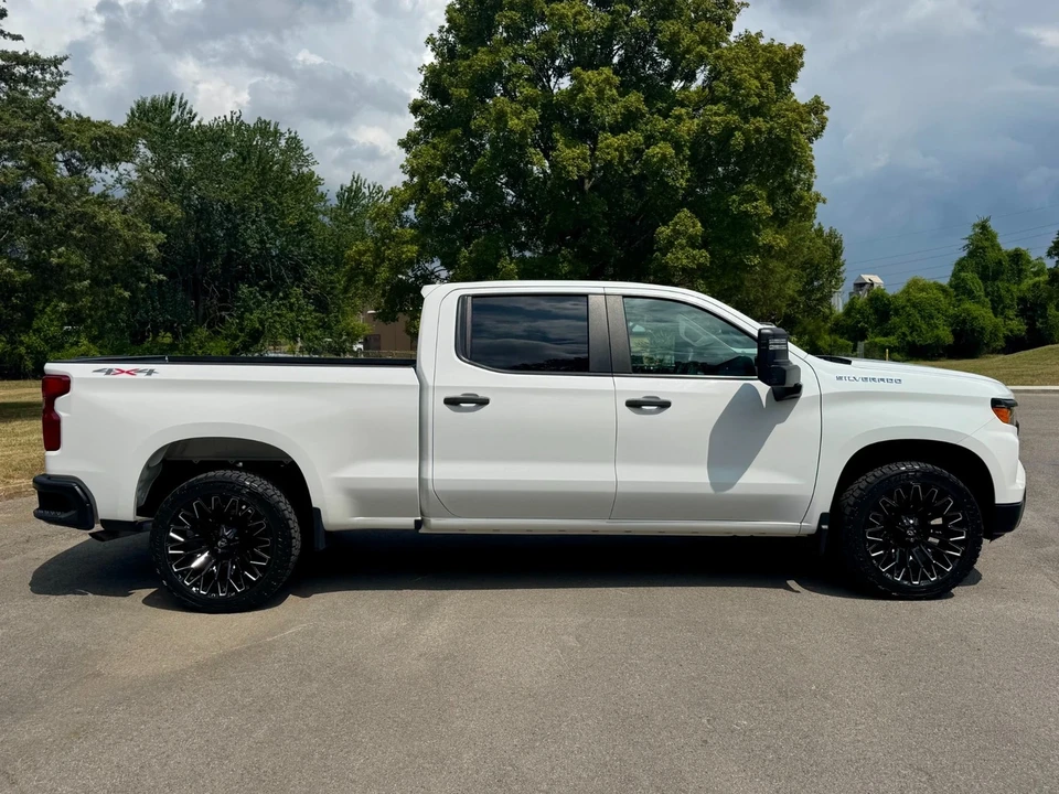 2023 Chevrolet Silverado 4th Gen - Image 7 of 21