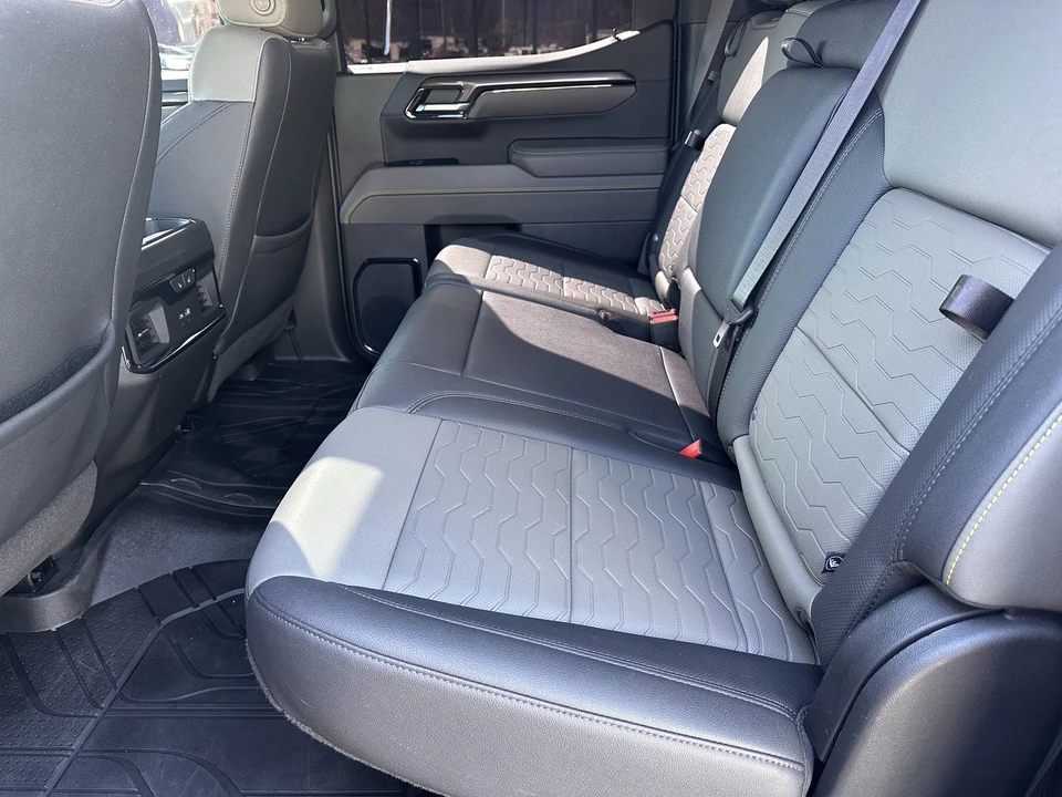 2023 Chevrolet Silverado 4th Gen - Image 13 of 30