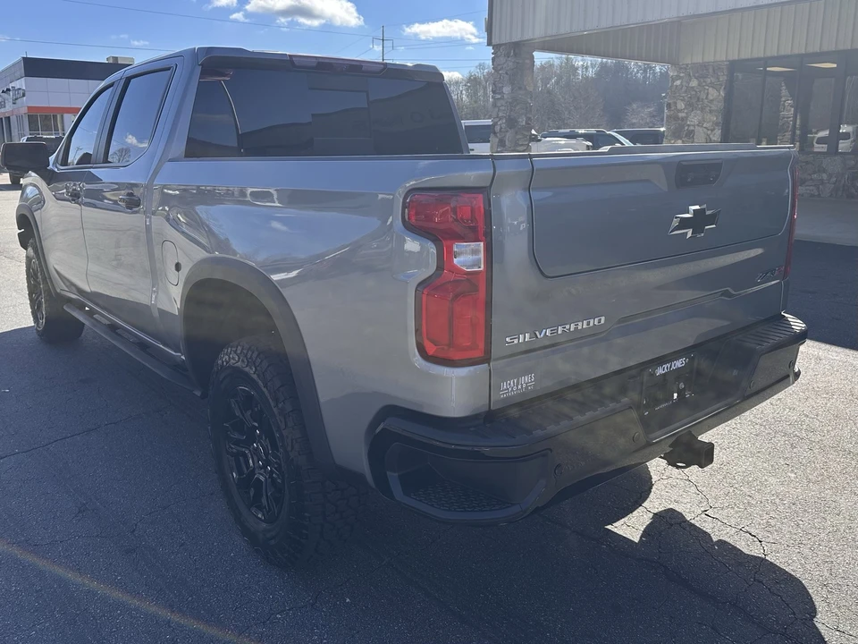 2023 Chevrolet Silverado 4th Gen - Image 8 of 30