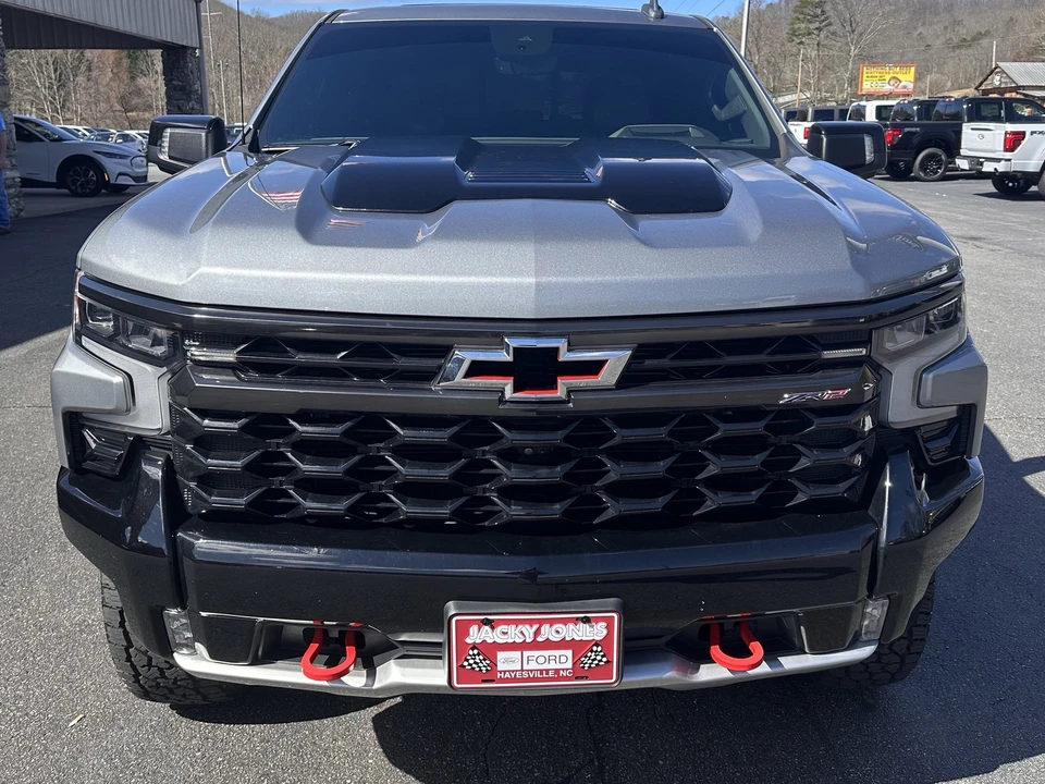 2023 Chevrolet Silverado 4th Gen - Image 3 of 30