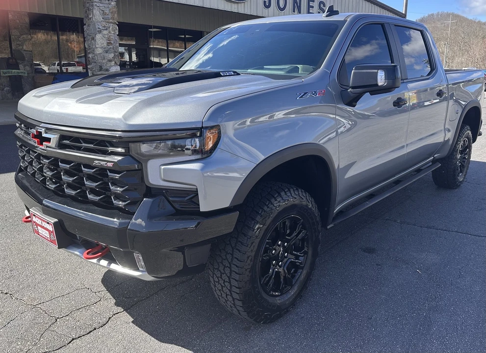 2023 Chevrolet Silverado 4th Gen - Image 2 of 30