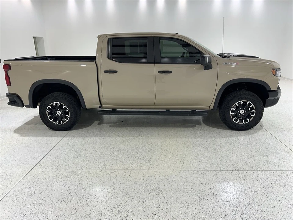 2023 Chevrolet Silverado 4th Gen - Image 6 of 12