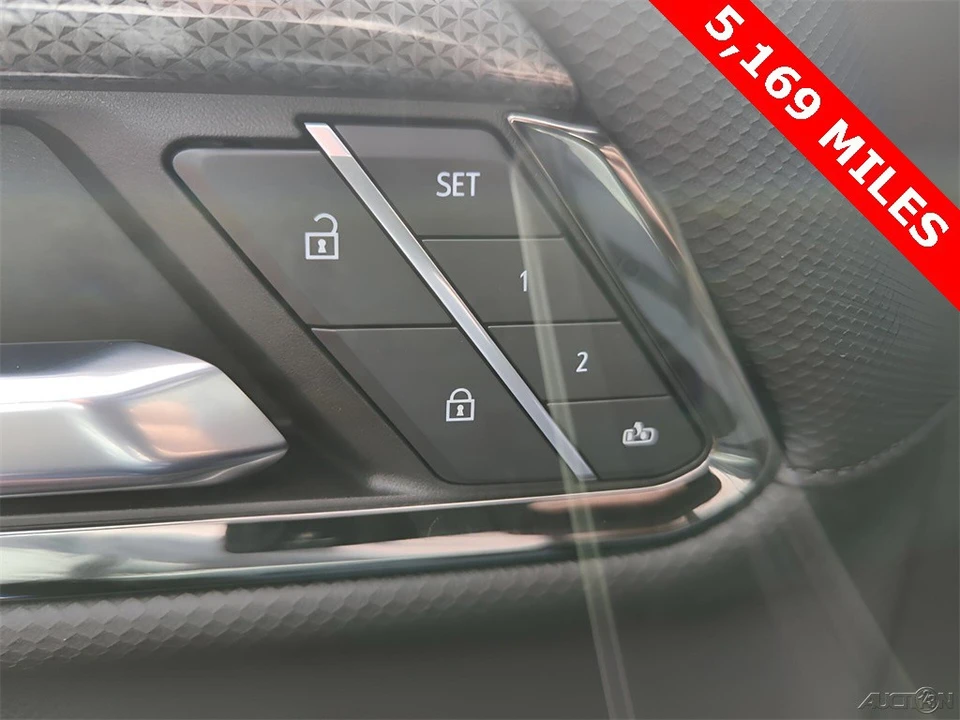 2023 Chevrolet Silverado 4th Gen - Image 18 of 21