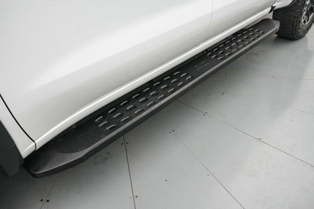 2023 Chevrolet Silverado 4th Gen - Image 15 of 21