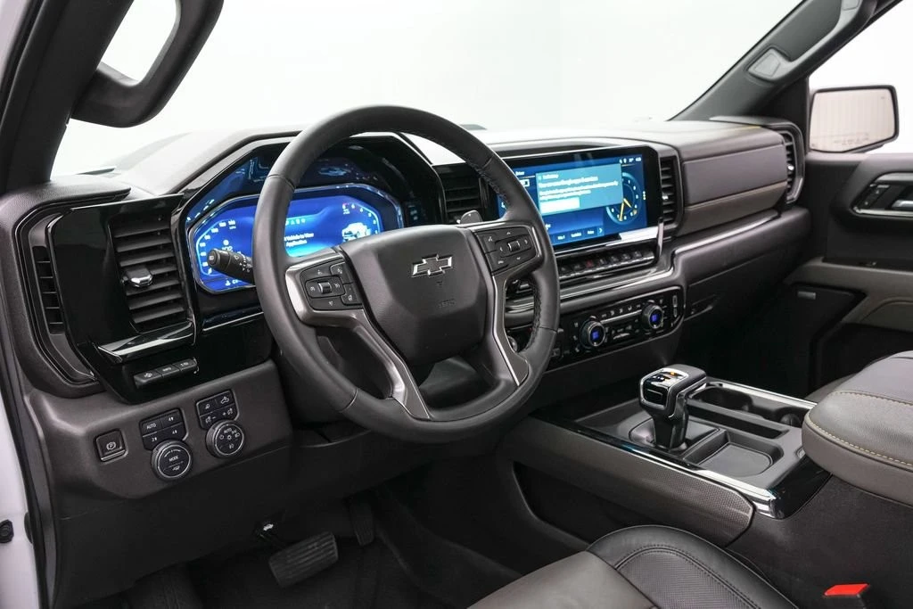 2023 Chevrolet Silverado 4th Gen - Image 18 of 31